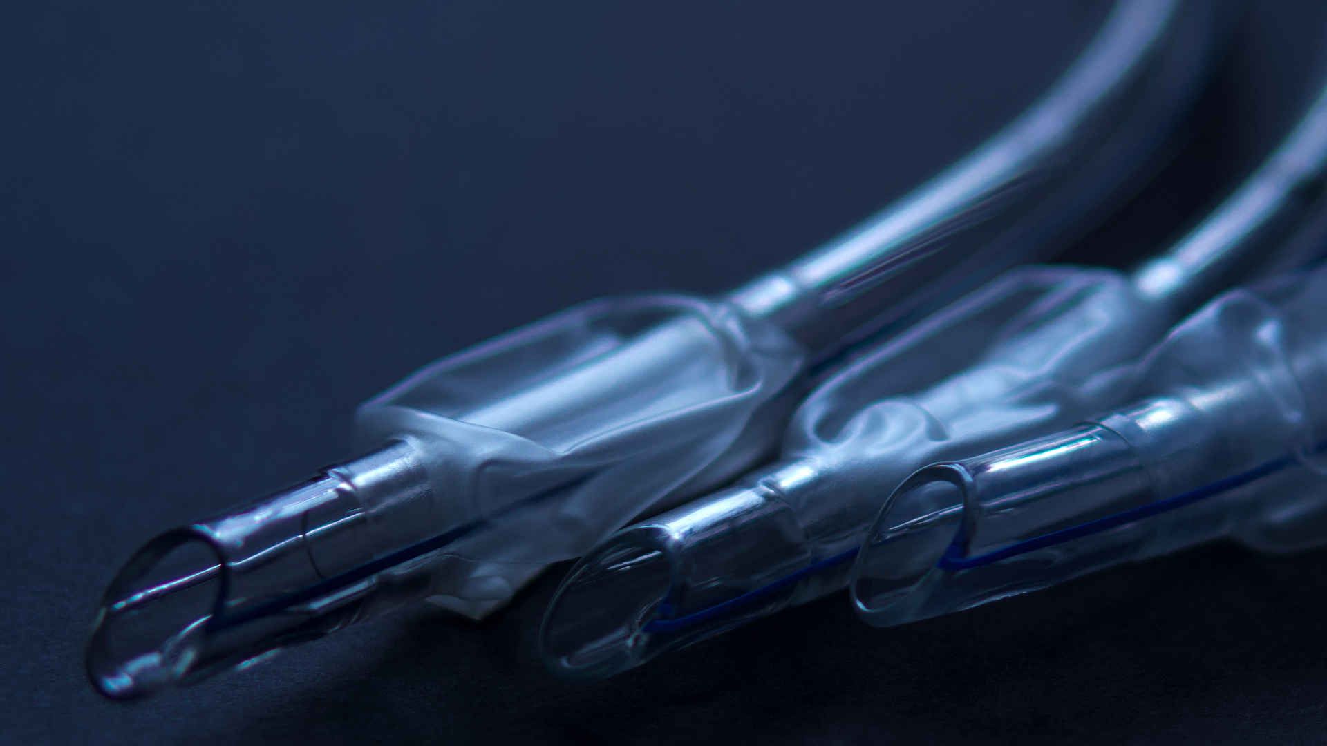 Two endotracheal tubes tips